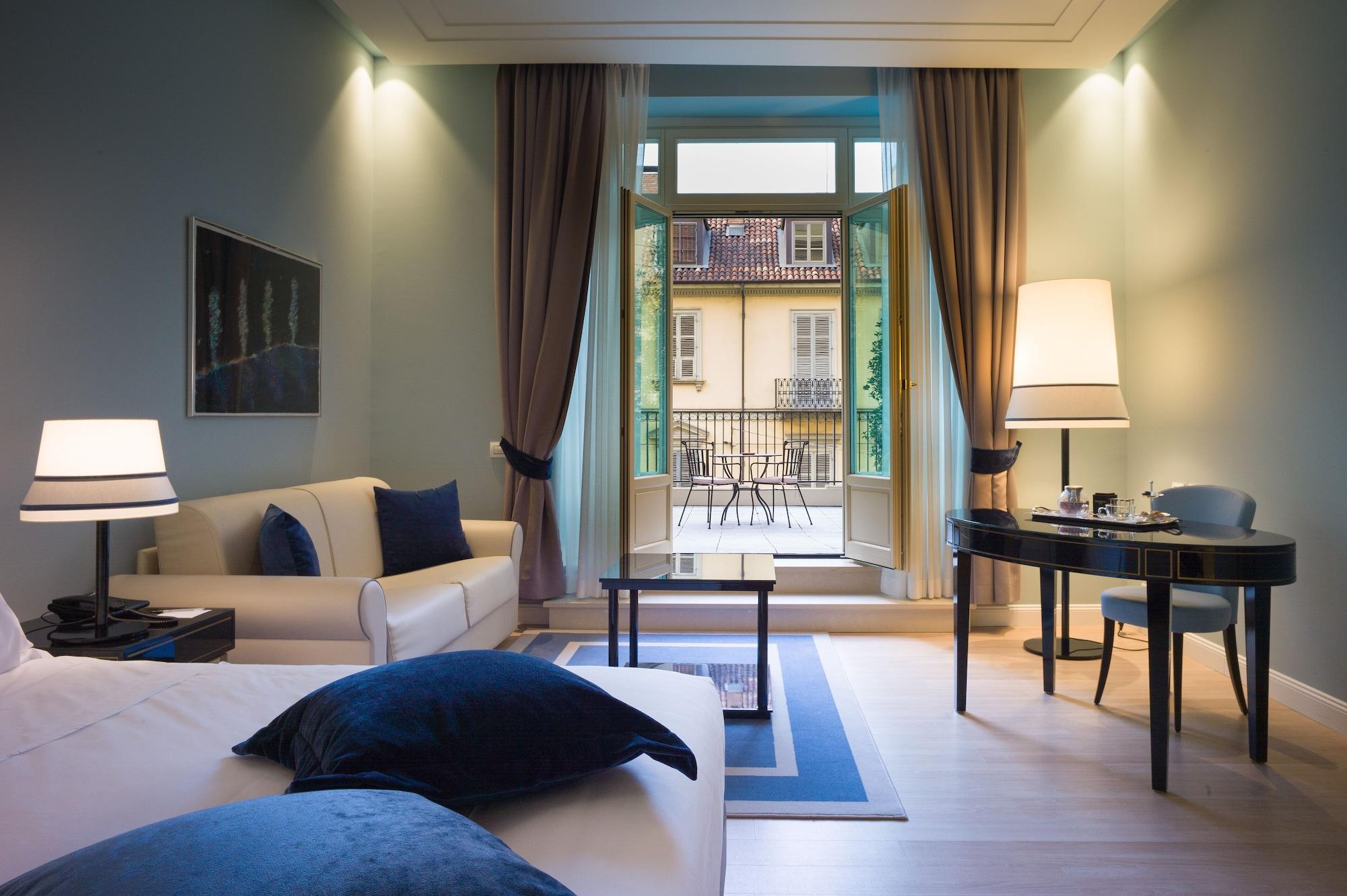 Palace 4*